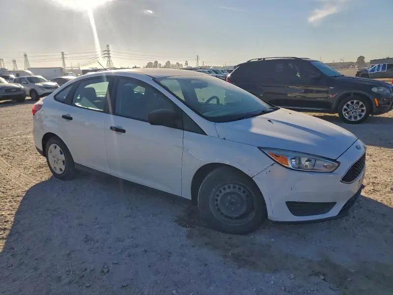 2018 FORD FOCUS S  