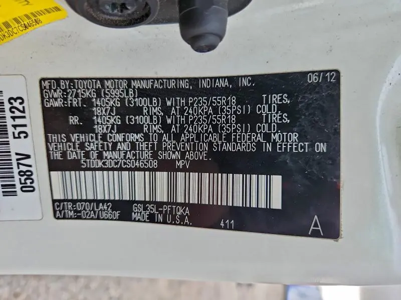 2012 TOYOTA SIENNA XLE  