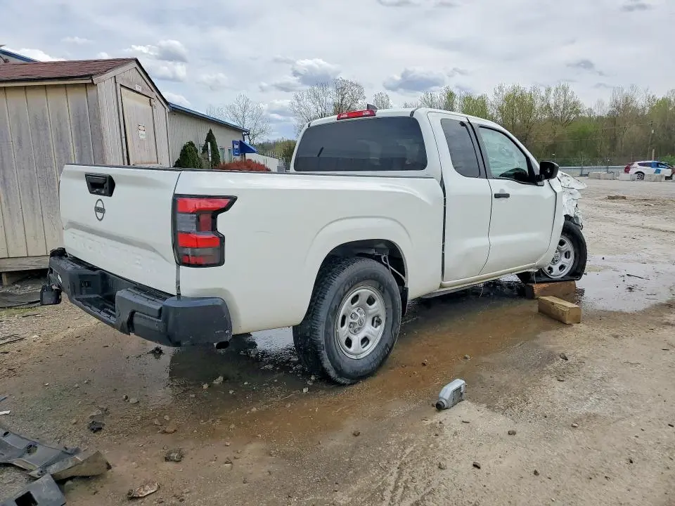 2024 NISSAN FRONTIER S  