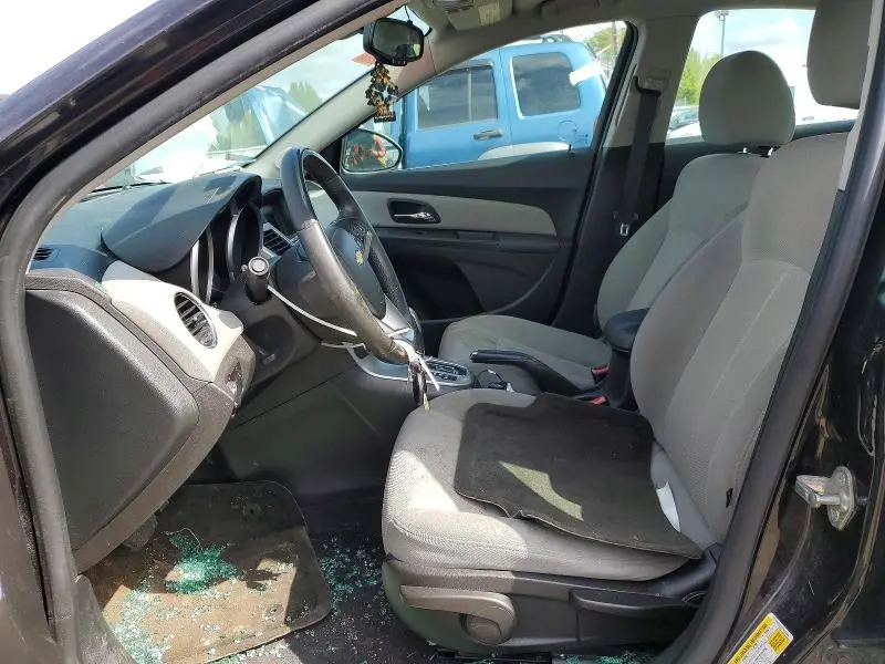 2011 CHEVROLET CRUZE LT  