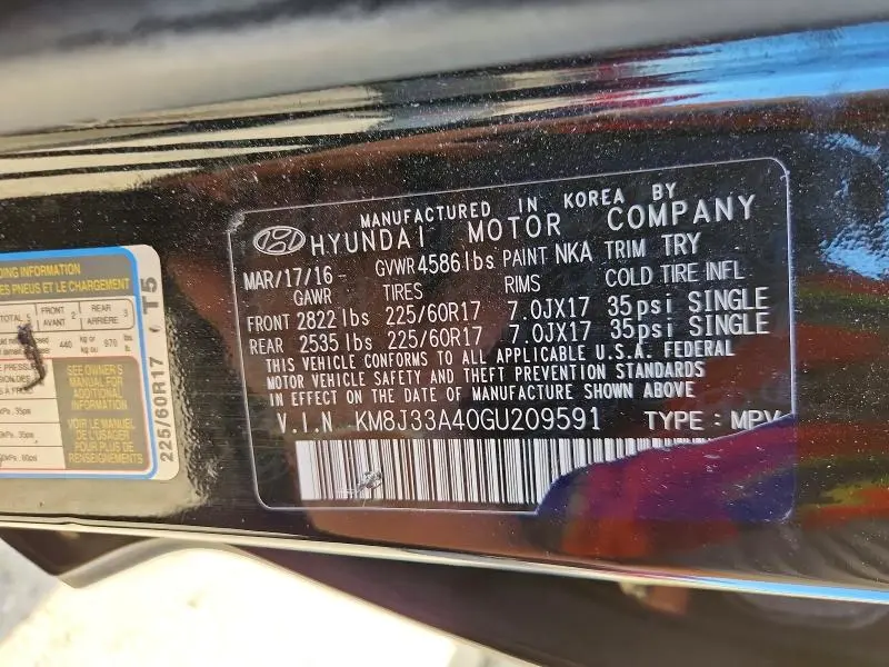 2016 HYUNDAI TUCSON SE  