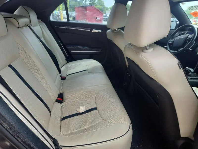 2014 CHRYSLER 300   