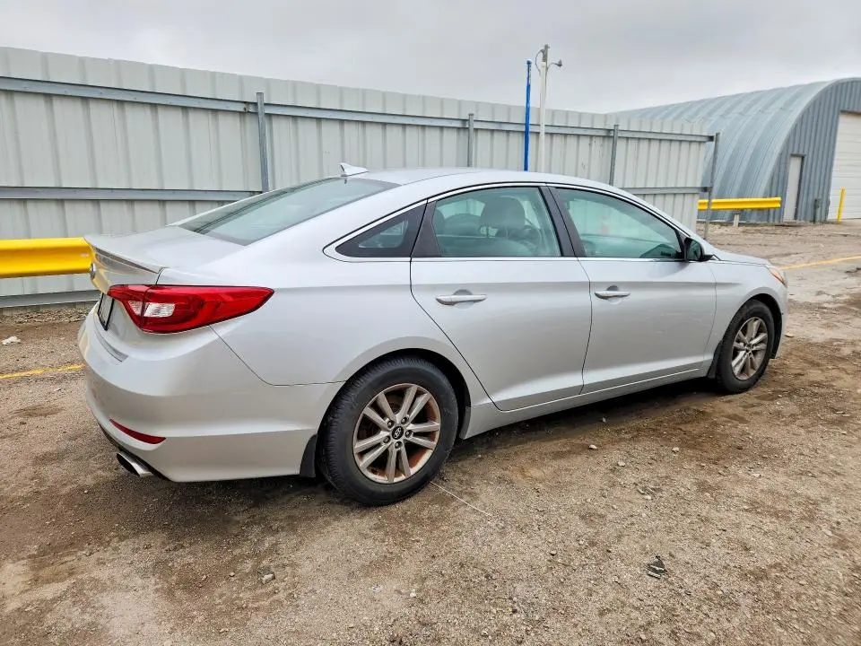 2015 HYUNDAI SONATA SE  