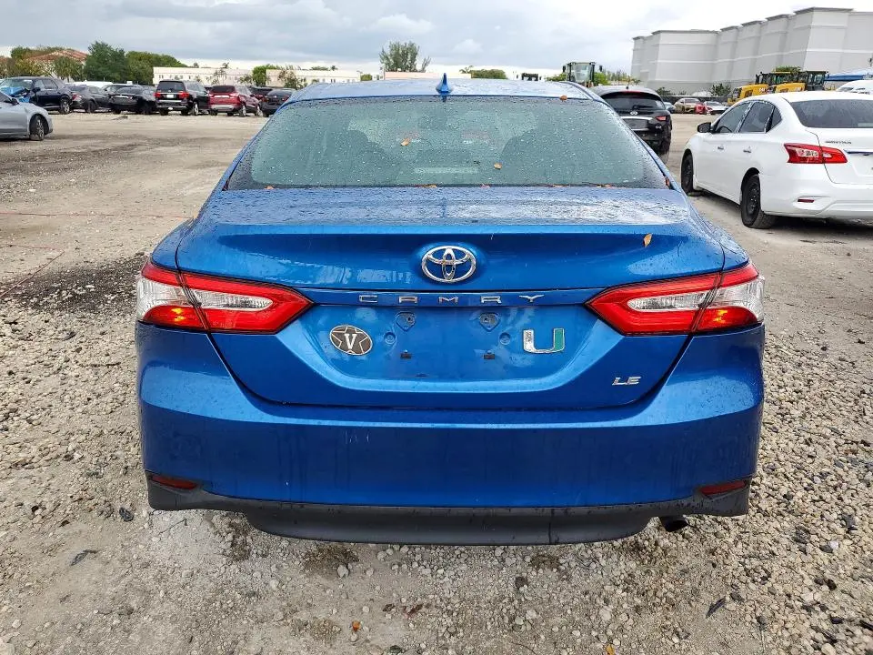 2019 TOYOTA CAMRY LE  
