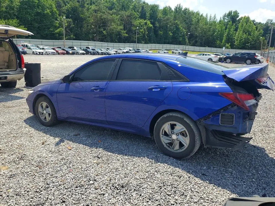 2024 HYUNDAI ELANTRA SE  