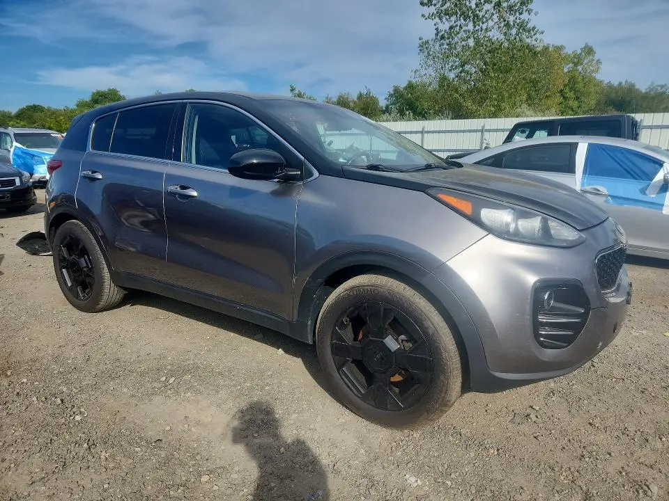 2017 KIA SPORTAGE LX  