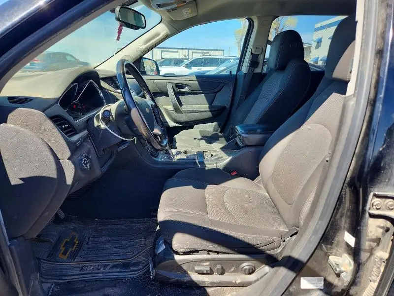 2016 CHEVROLET TRAVERSE LT  