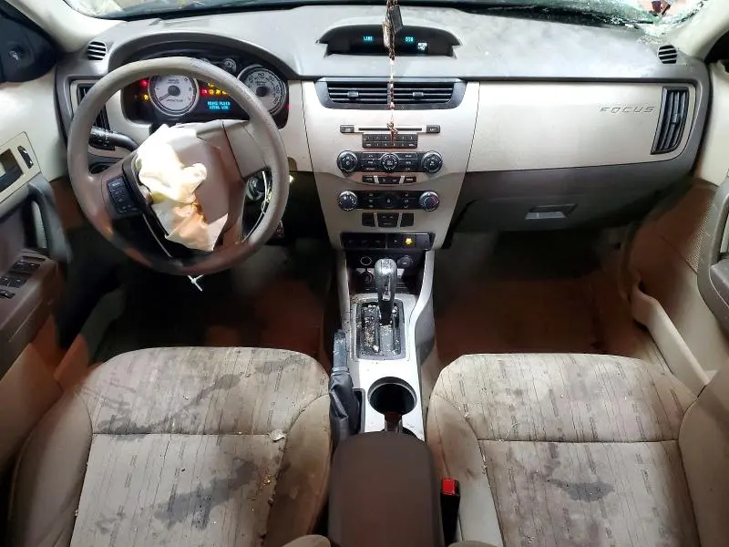 2011 FORD FOCUS SE  