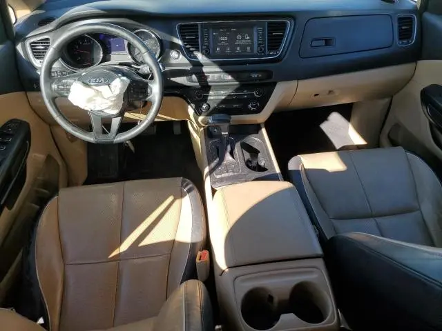 2017 KIA SEDONA LX  