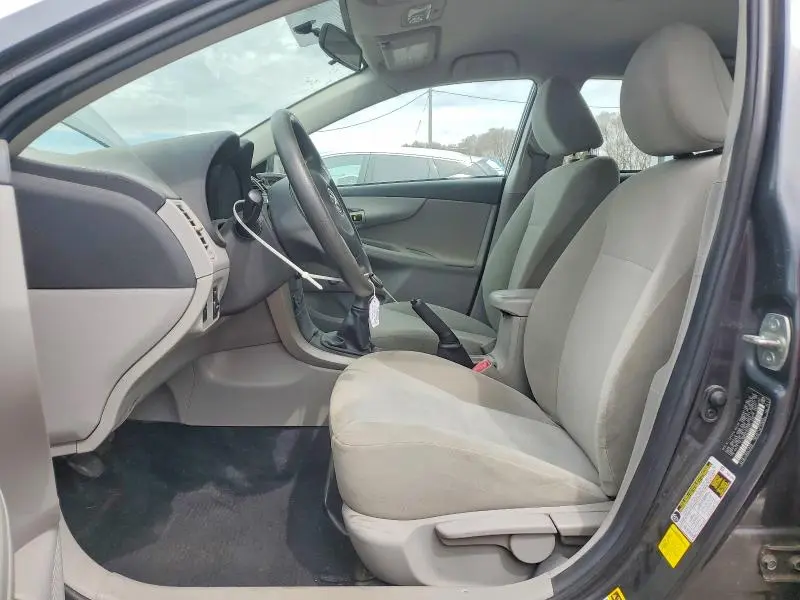 2011 TOYOTA COROLLA BASE  