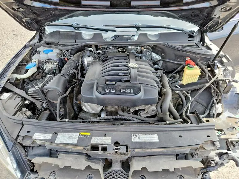 2017 VOLKSWAGEN TOUAREG WOLFSBURG  