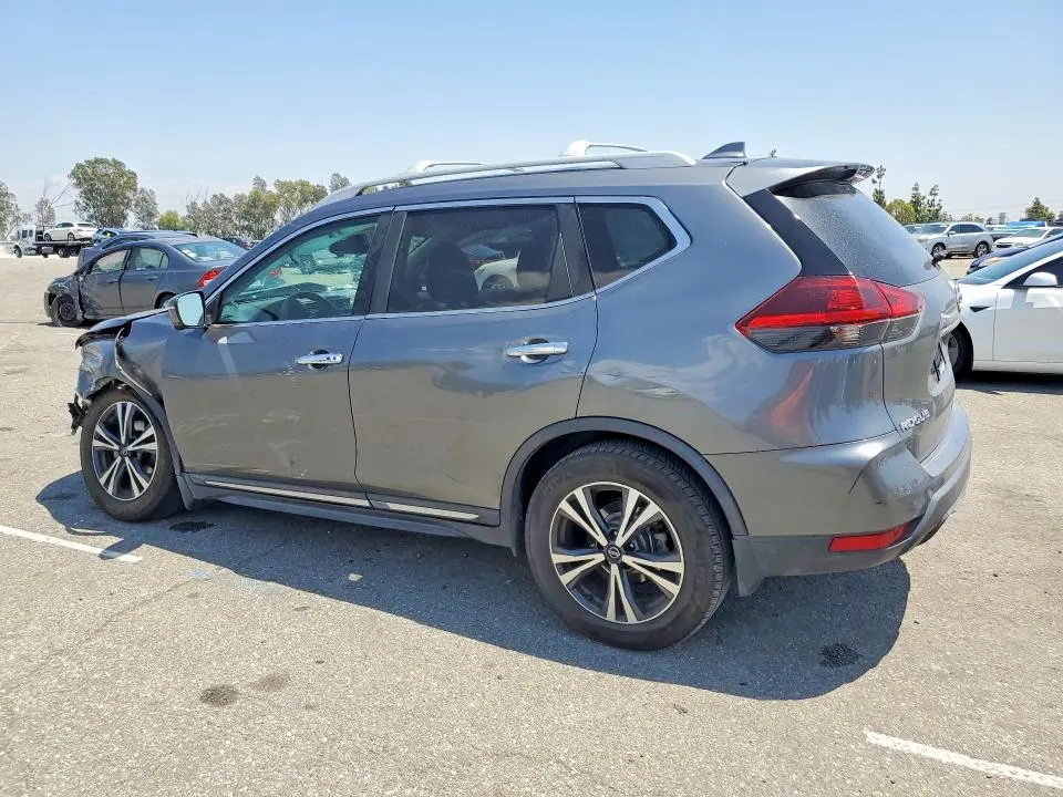 2018 NISSAN ROGUE SL  