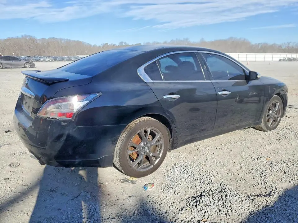 2014 NISSAN MAXIMA S  