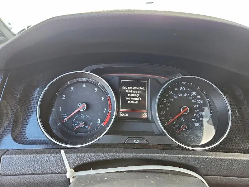 2017 VOLKSWAGEN GTI S/SE  