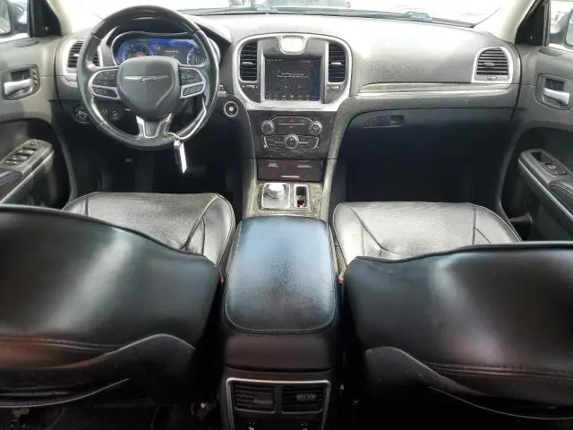 2019 CHRYSLER 300 LIMITED  