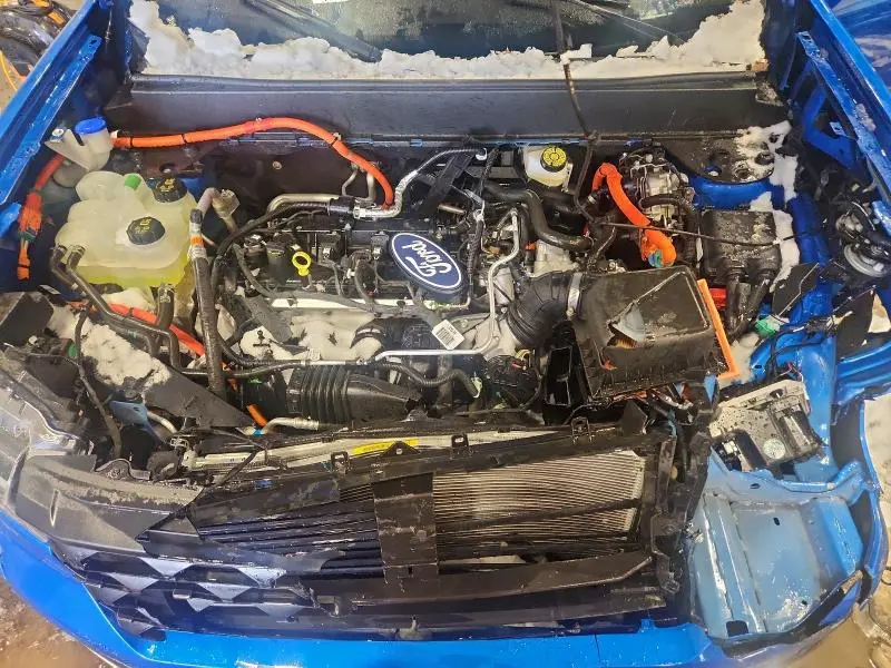 2025 FORD MAVERICK LARIAT  