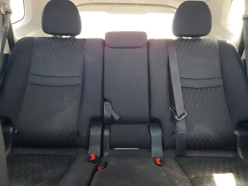 2017 NISSAN ROGUE SV  