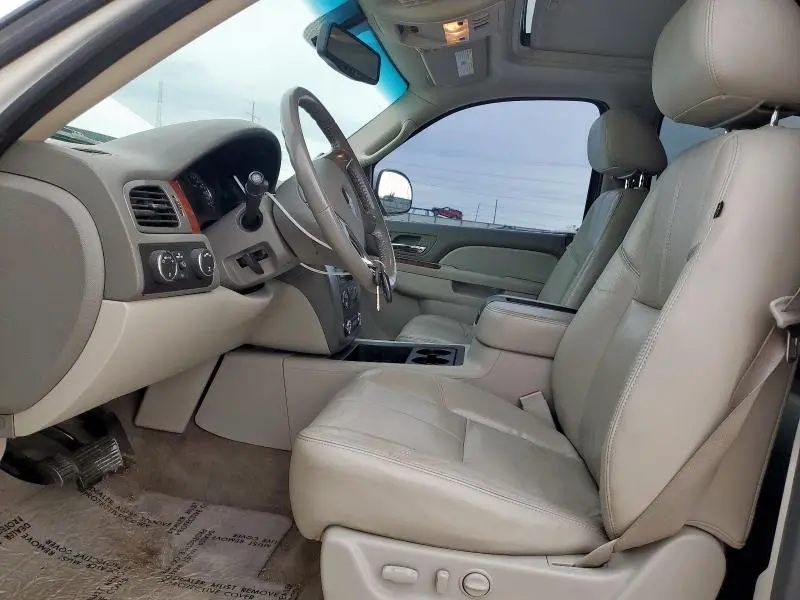 2010 GMC YUKON SLT  