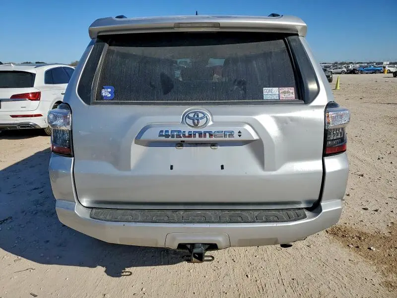 2021 TOYOTA 4RUNNER SR5/SR5 PREMIUM  