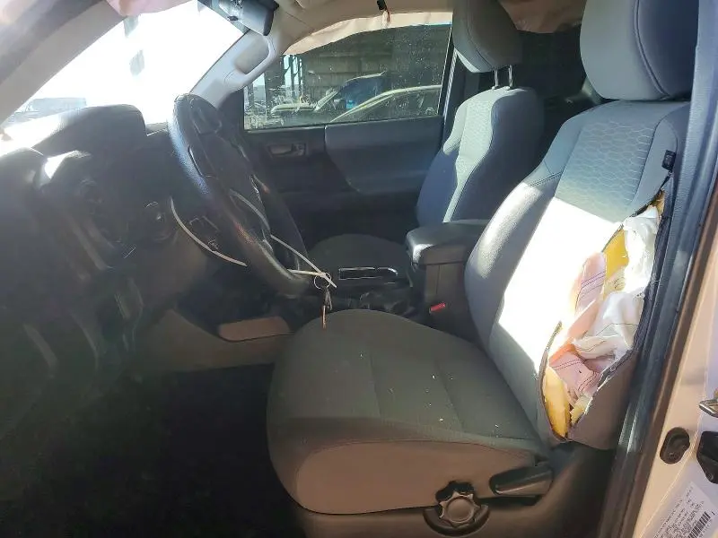 2017 TOYOTA TACOMA SR  