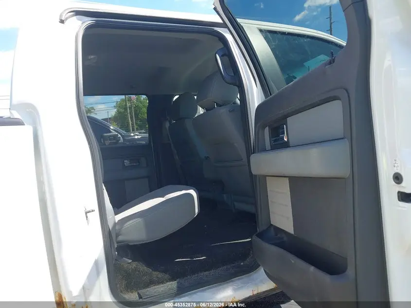 2013 FORD F-150 XLT