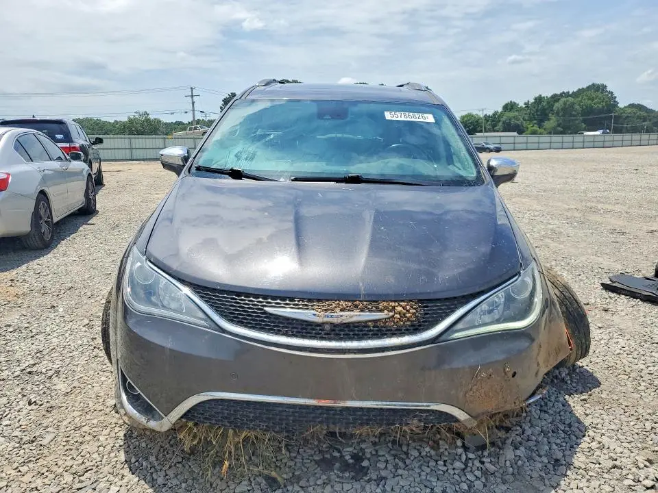 2019 CHRYSLER PACIFICA LIMITED  