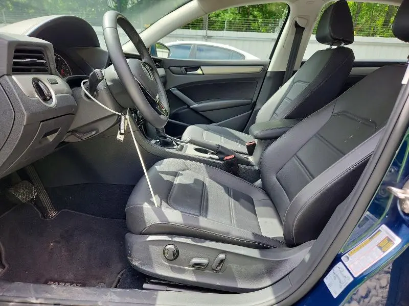 2022 VOLKSWAGEN PASSAT SE  