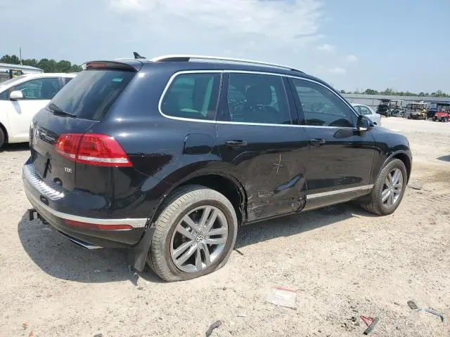 2015 VOLKSWAGEN TOUAREG V6 TDI  