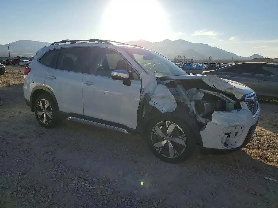2021 SUBARU FORESTER TOURING  
