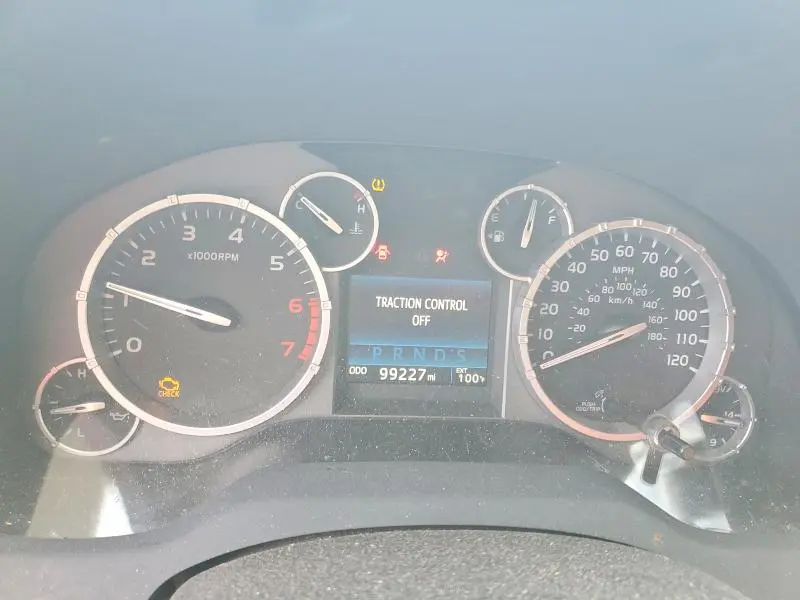 2017 TOYOTA TUNDRA DOUBLE CAB LIMITED  