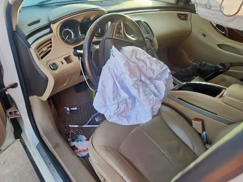 2011 BUICK LACROSSE CXL  