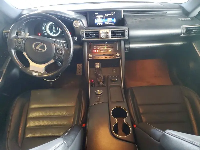 2018 LEXUS IS 300  