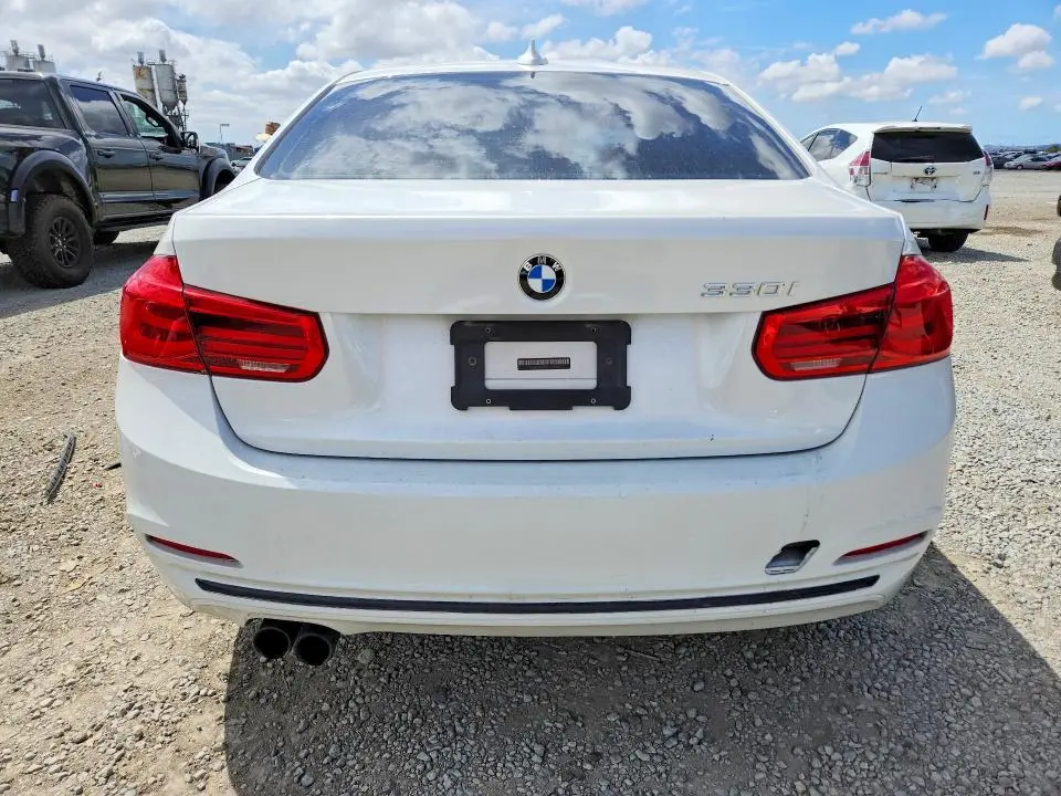 2017 BMW 330 I  