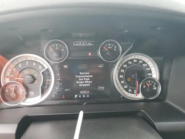 2015 RAM 1500 SLT  