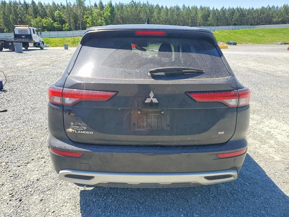 2023 MITSUBISHI OUTLANDER SE  