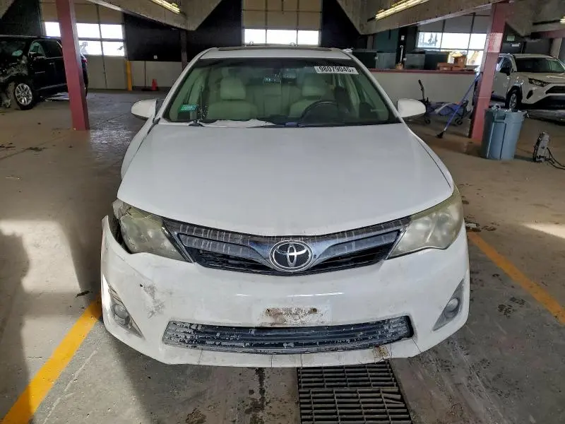 2013 TOYOTA CAMRY L  