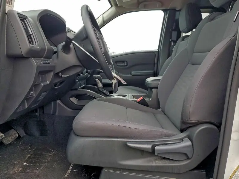 2025 NISSAN FRONTIER S  