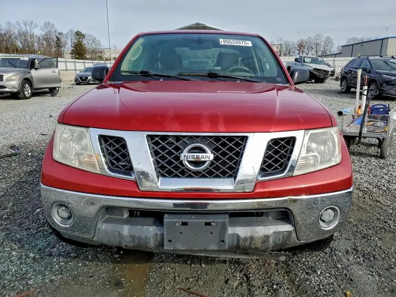 2010 NISSAN FRONTIER CREW CAB SE  
