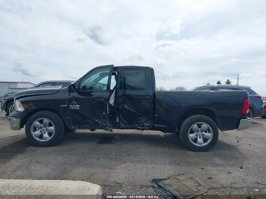 2016 RAM 1500 ST