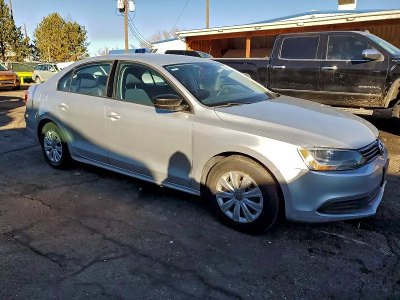 2014 VOLKSWAGEN JETTA BASE  