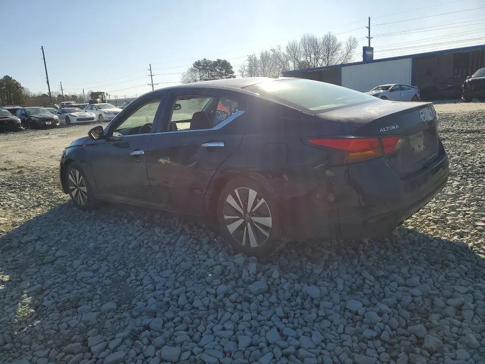 2020 NISSAN ALTIMA SL  