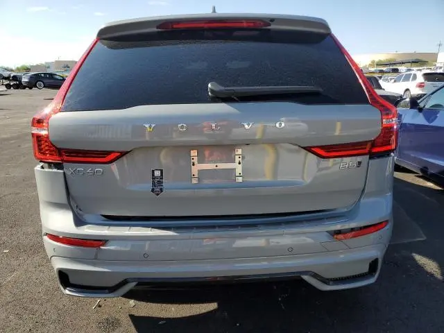 2025 VOLVO XC60 PLUS  