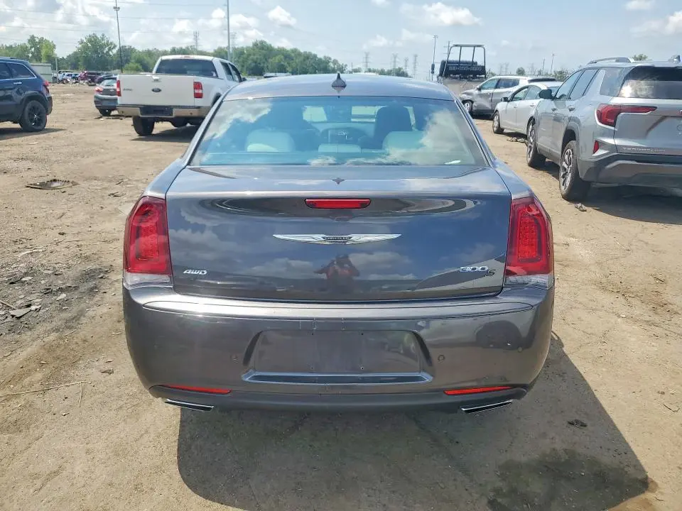 2017 CHRYSLER 300 S  