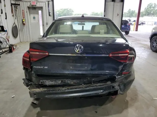 2017 VOLKSWAGEN PASSAT SE  