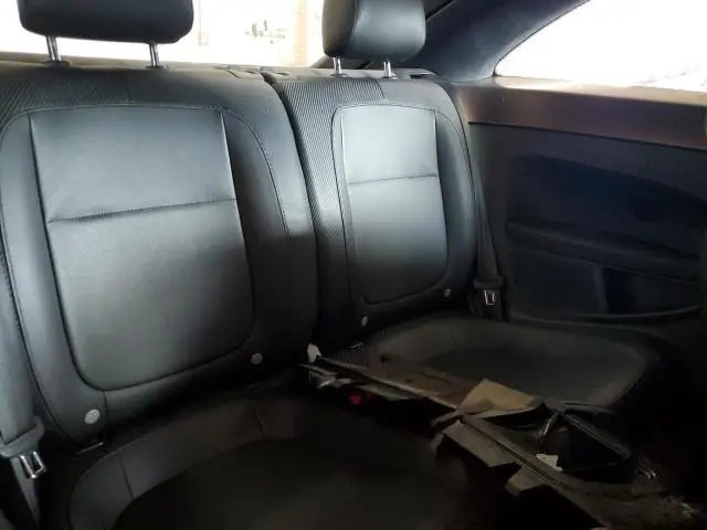 2012 VOLKSWAGEN BEETLE   