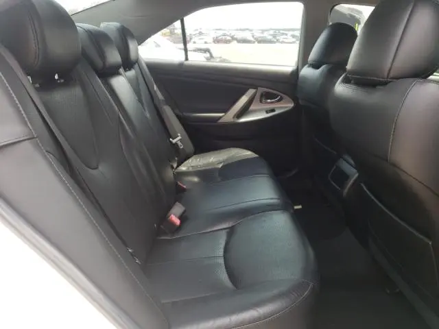 2011 TOYOTA CAMRY BASE