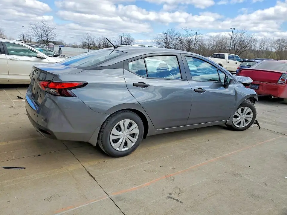 2023 NISSAN VERSA S  