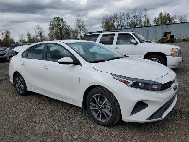 2024 KIA FORTE LX  