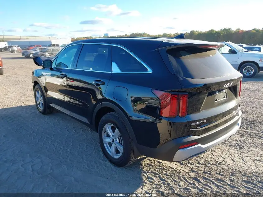 2025 KIA SORENTO LX