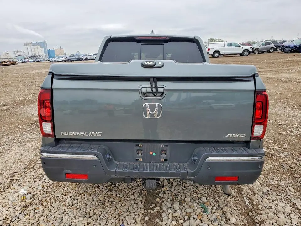 2017 HONDA RIDGELINE RTL  